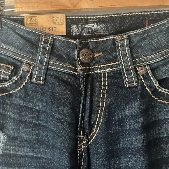NWT Silver Jeans Co Suki Mid Rise Boot Cut Stretch Sequin Distressed Denim Sz 28 - Picture 5 of 14